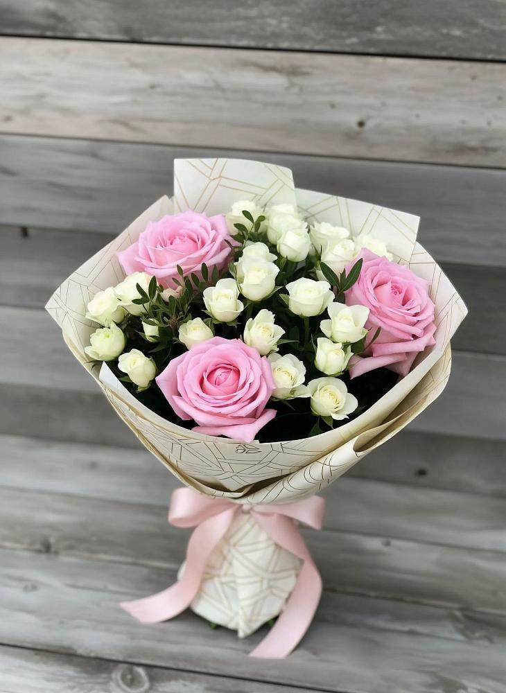 Букет цветов из: Розы в Нижнеподкумском