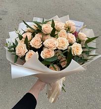Букет Кремовые розы Латте в Нижнеподкумском