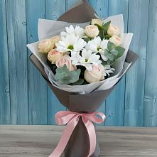 Букет цветов из:  Хризантемы и Розы в Нижнеподкумском