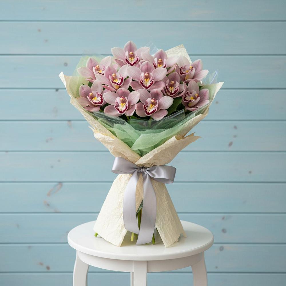 Букет цветов из: Орхидеи и Розы в Нижнеподкумском