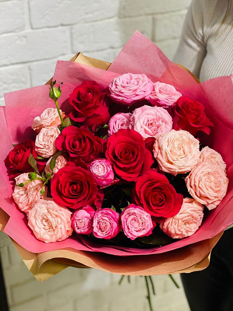 Букет цветов из: Розы в Нижнеподкумском