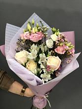 Букет цветов из:  Альстромерии, Розы и Лизиантусы #REPLACE_PRED# Нижнеподкумском