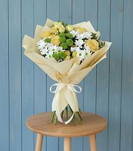 Букет цветов из:  Хризантемы и Розы #REPLACE_PRED# Нижнеподкумском